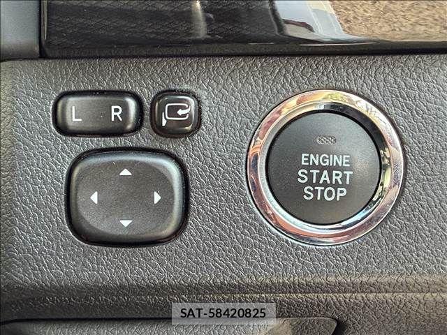 Toyota MARK X 2010-06 5871360-13