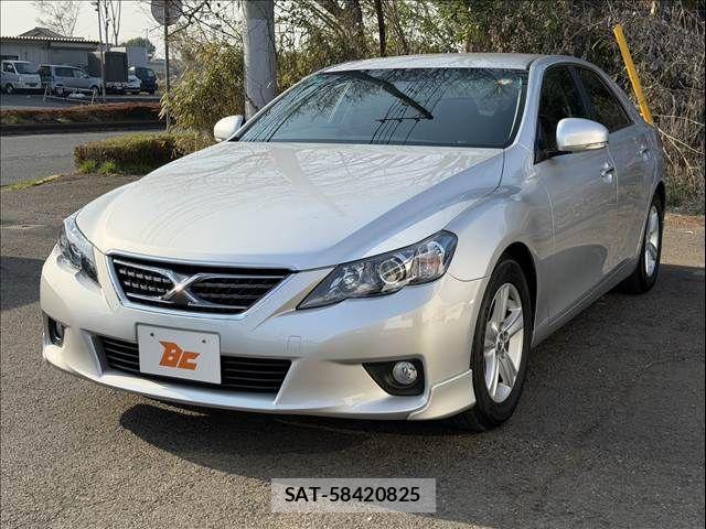 Toyota MARK X 2010-06 5871360-21