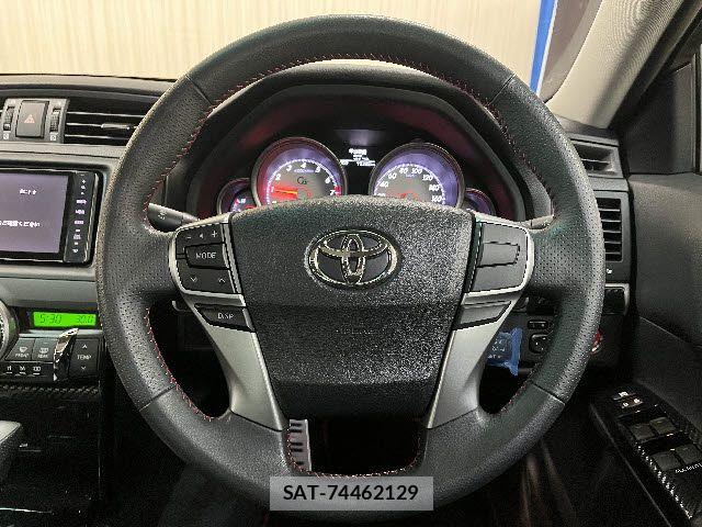 Toyota MARK X 2014-01 5871343-13