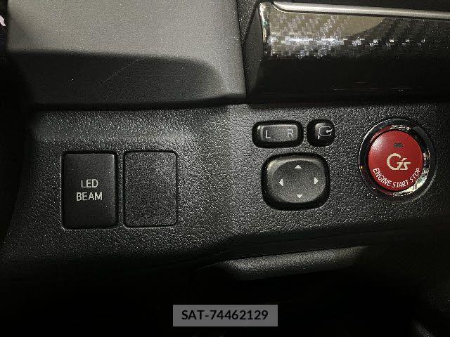 Toyota MARK X 2014-01 5871343-22