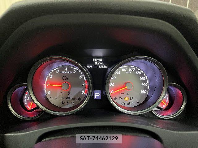 Toyota MARK X 2014-01 5871343-7