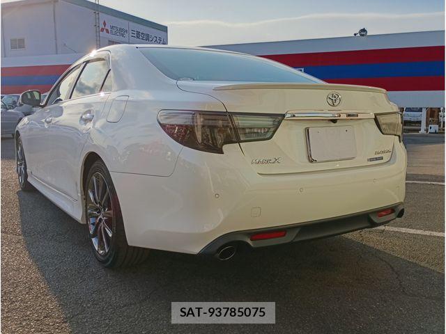 Toyota MARK X 2017-01 5871341-4