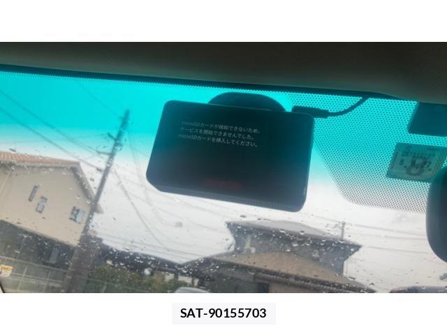Toyota MARK X 2013-08 6216571-13