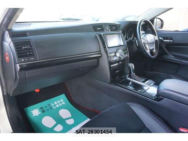 Toyota MARK X 2012-11 6245365-15