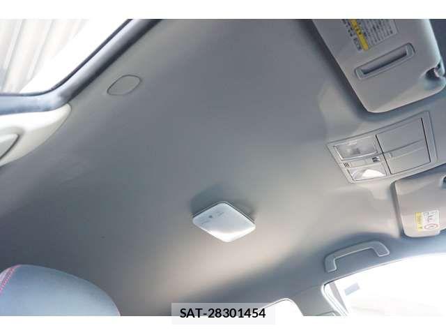 Toyota MARK X 2012-11 6245365-19