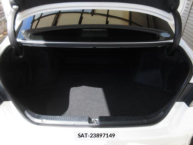 Toyota MARK X 2013-02 6245390-9