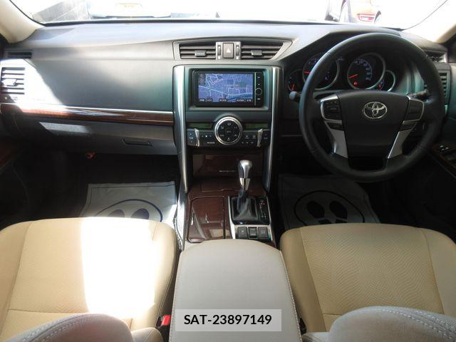 Toyota MARK X 2013-02 6245390-12