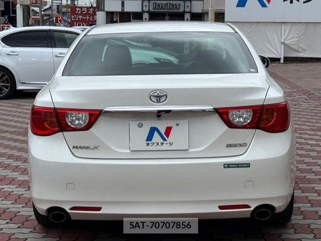 Toyota MARK X 2012-03 6264925-14