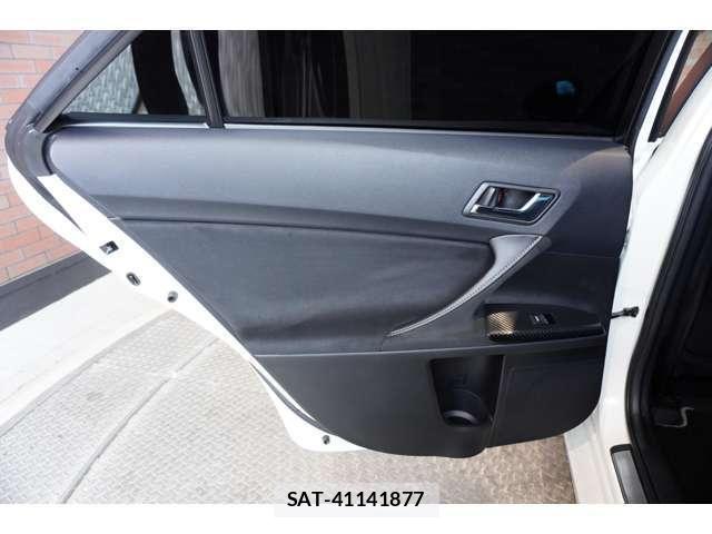 Toyota MARK X 2019-09 6272187-18