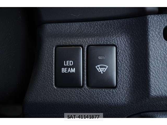 Toyota MARK X 2019-09 6272187-24