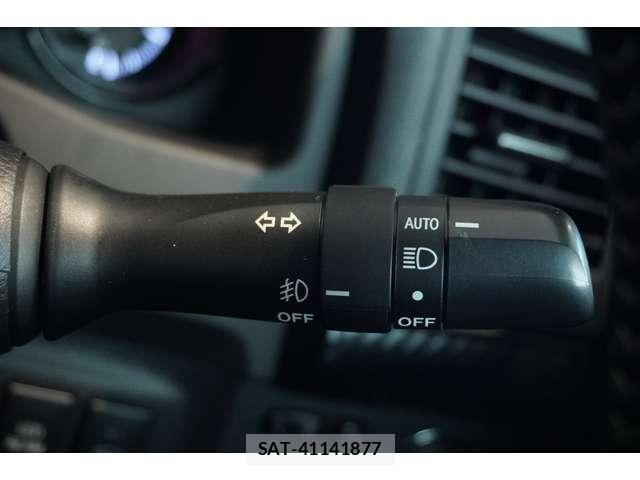 Toyota MARK X 2019-09 6272187-27