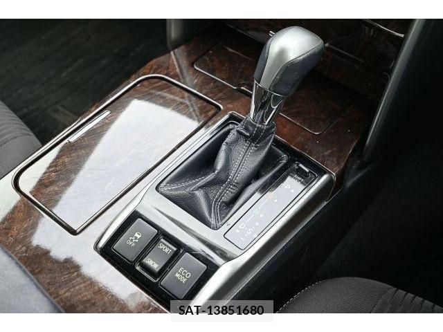 Toyota MARK X 2017-01 6305062-23