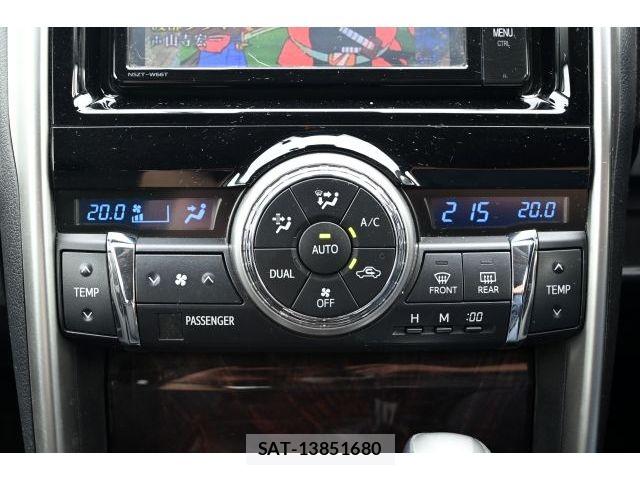 Toyota MARK X 2017-01 6305062-24
