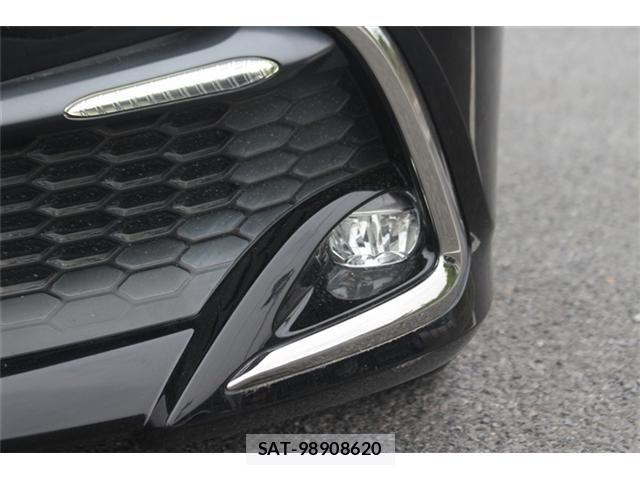 Toyota MARK X 2017-02 6613000-17