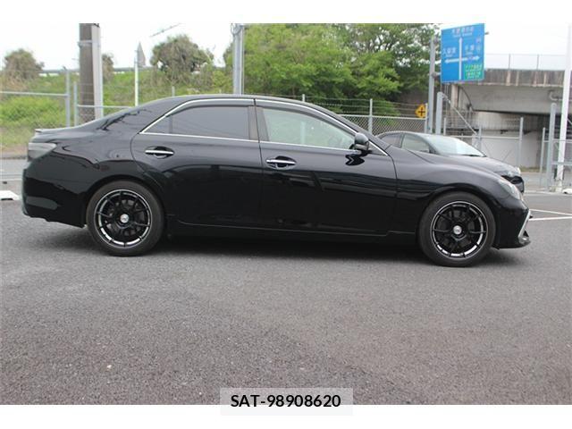 Toyota MARK X 2017-02 6613000-8