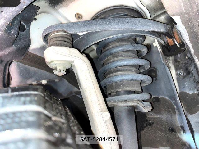 Toyota MARK X 2013-12 6641912-19