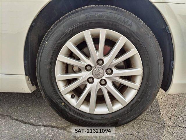 Toyota MARK X 2013-10 6672360-16