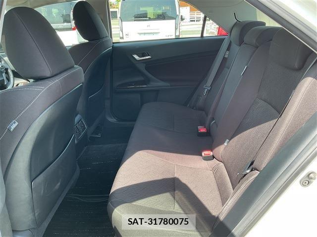 Toyota MARK X 2018-11 6676745-19