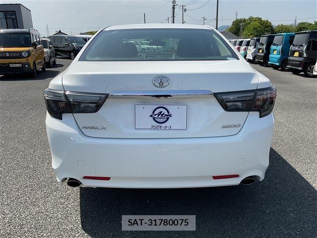 Toyota MARK X 2018-11 6676745-27