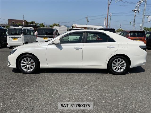 Toyota MARK X 2018-11 6676745-28