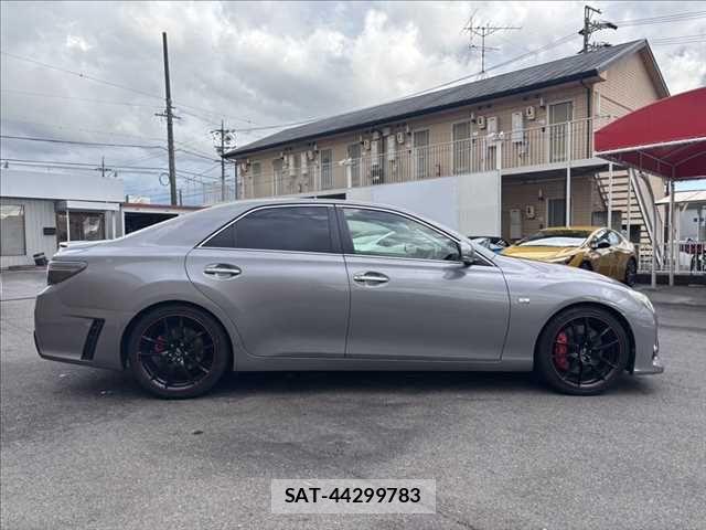 Toyota MARK X 2013-04 6676742-17