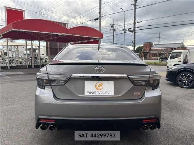 Toyota MARK X 2013-04 6676742-19