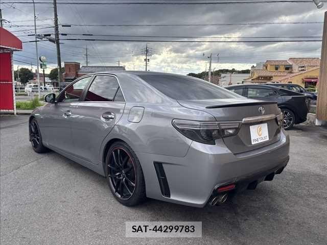 Toyota MARK X 2013-04 6676742-20