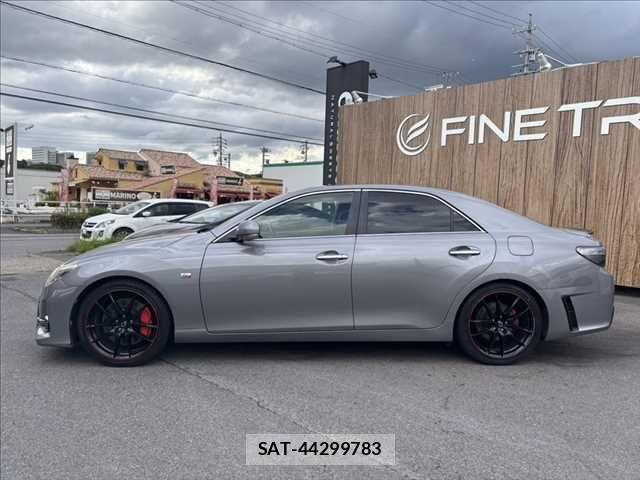 Toyota MARK X 2013-04 6676742-21