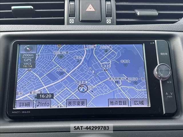 Toyota MARK X 2013-04 6676742-3