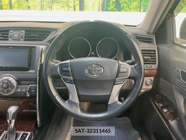 Toyota MARK X 2010-03 6716579-11