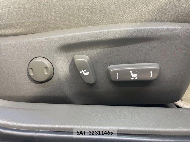 Toyota MARK X 2010-03 6716579-7