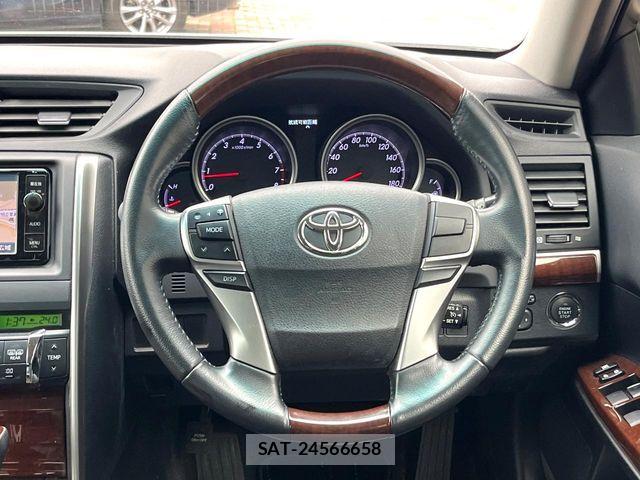 Toyota MARK X 2016-01 6752284-10