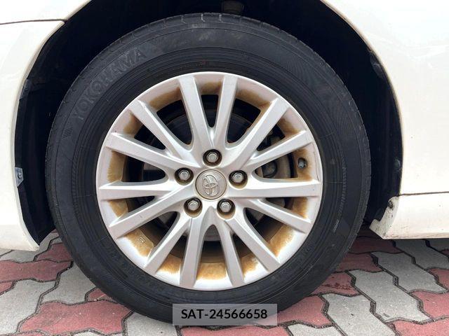 Toyota MARK X 2016-01 6752284-12