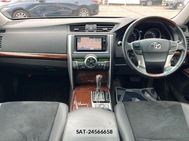 Toyota MARK X 2016-01 6752284-1