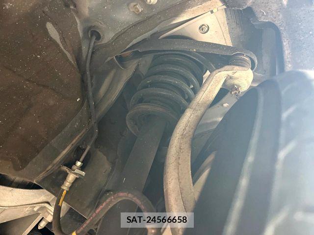 Toyota MARK X 2016-01 6752284-19