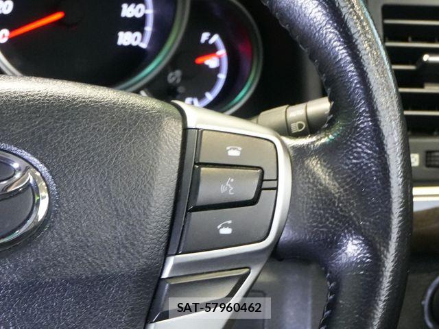 Toyota MARK X 2016-02 6752285-14