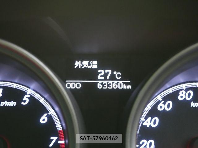 Toyota MARK X 2016-02 6752285-16