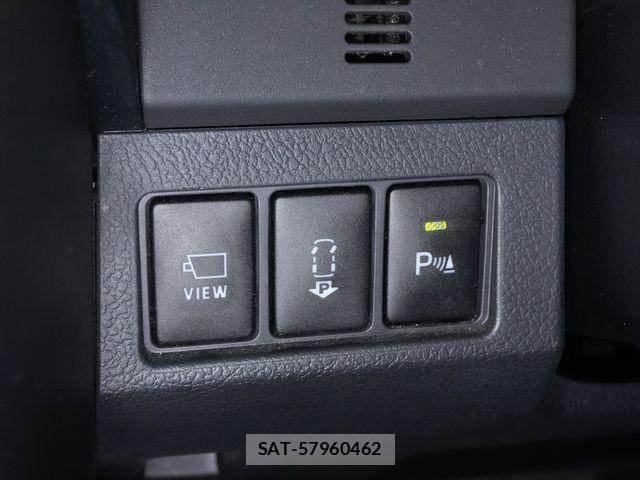 Toyota MARK X 2016-02 6752285-19
