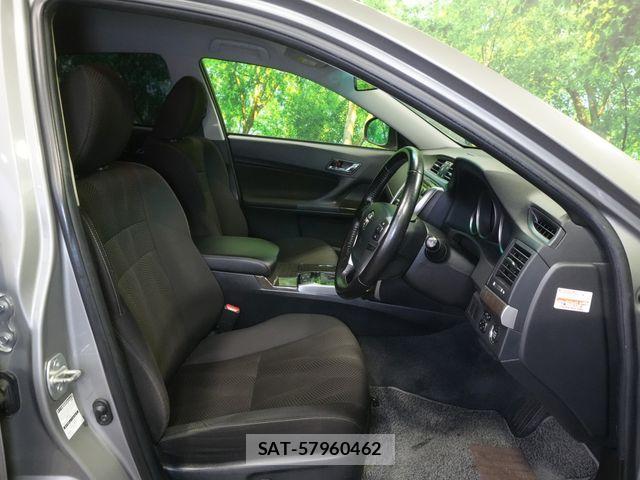 Toyota MARK X 2016-02 6752285-23