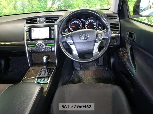 Toyota MARK X 2016-02 6752285-6