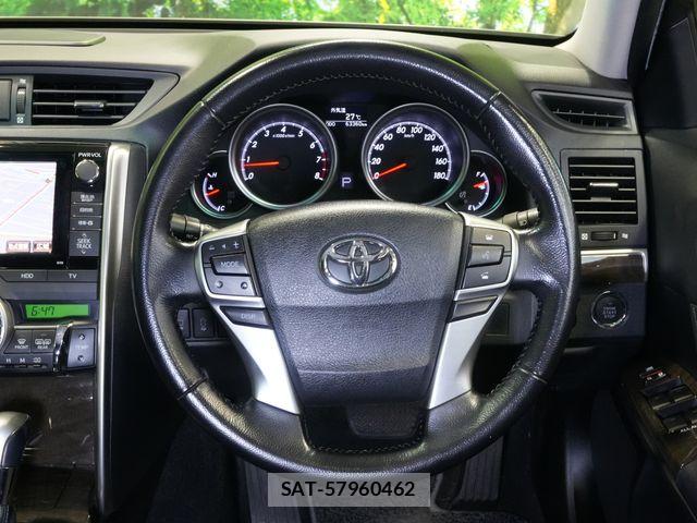 Toyota MARK X 2016-02 6752285-7