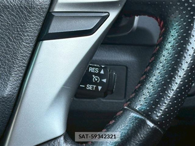 Toyota MARK X 2015-11 6752281-28