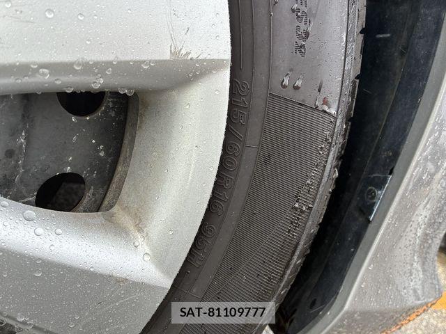 Toyota MARK X 2015-06 6907951-22