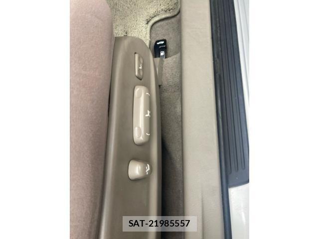 Toyota MARK X 2005-10 6907963-16