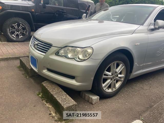 Toyota MARK X 2005-10 6907963-1