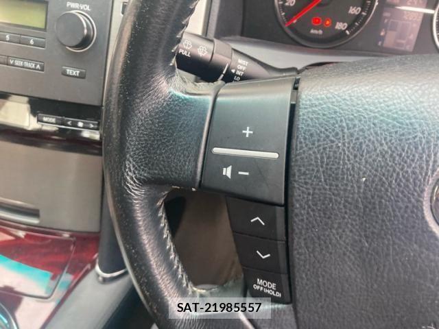 Toyota MARK X 2005-10 6907963-20