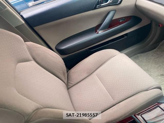 Toyota MARK X 2005-10 6907963-25
