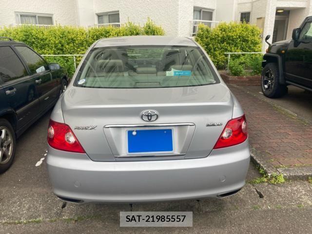 Toyota MARK X 2005-10 6907963-4