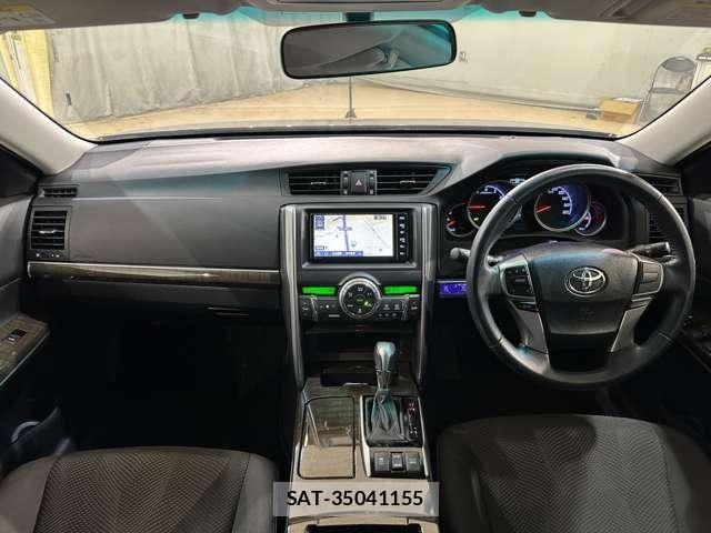 Toyota MARK X 2012-09 6995316-14