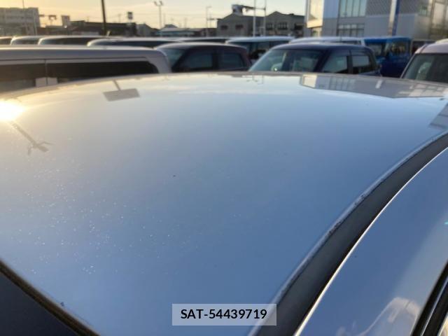Toyota MARK X 2005-05 6995324-8